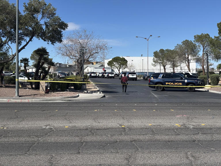 2 arrested in North Las Vegas robbery investigation turned police pursuit