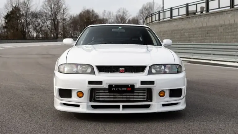 Only 44 exist: Rare Nissan Nismo 400R GT-R could bring $1.1 million at ...
