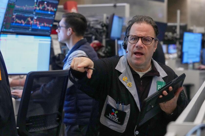 Stocks edge higher after swinging through worries about AI and the economy<br><br>