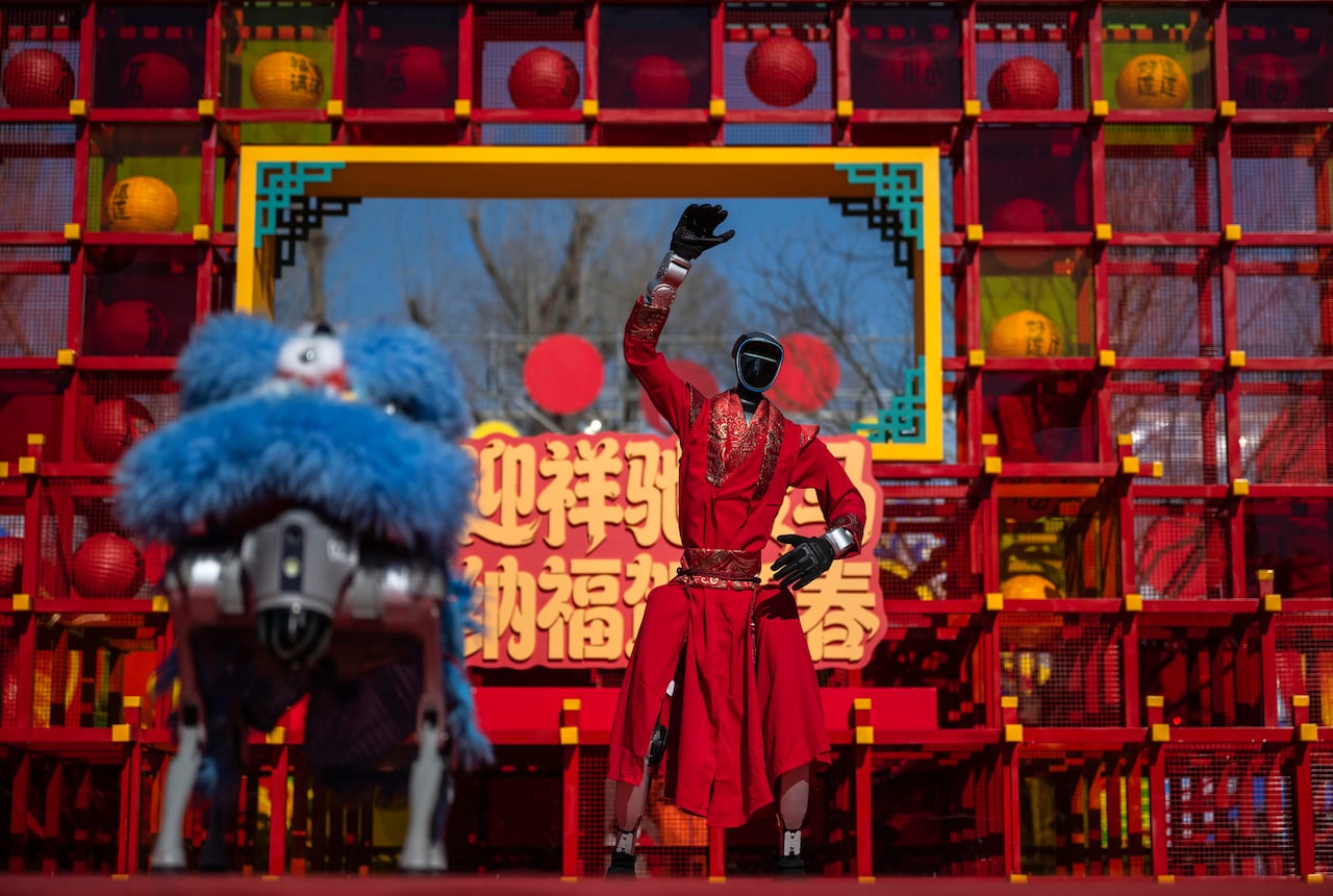 China's kung fu robots | About That