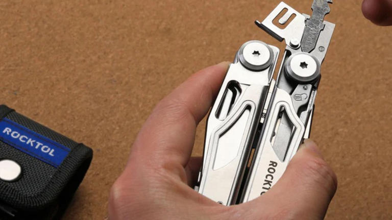 15 multi-tool brands ranked from worst to best
