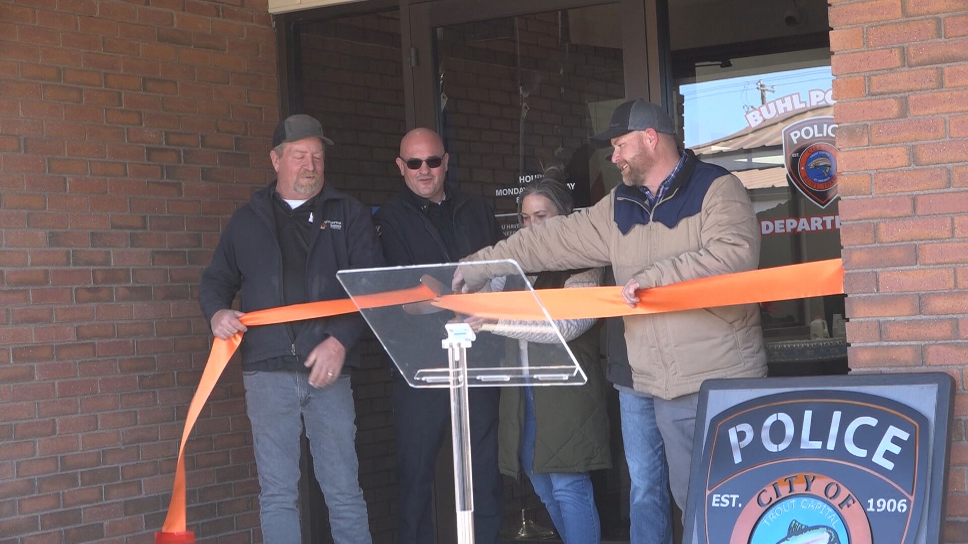 Buhl Police Department opens new headquarters in former Wells Fargo ...