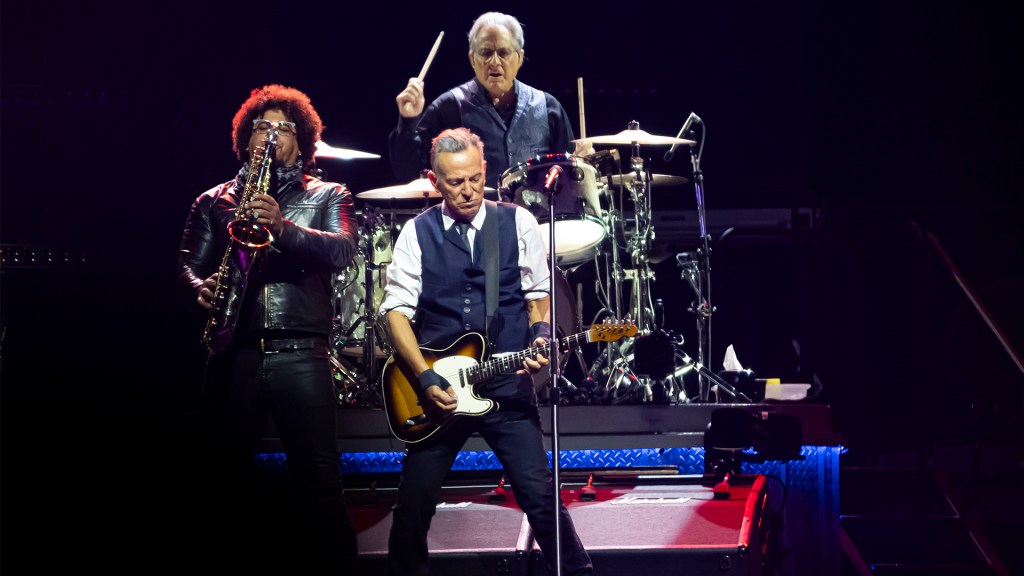 Bruce Springsteen tour promises an American spring of rock 'n' rebellion