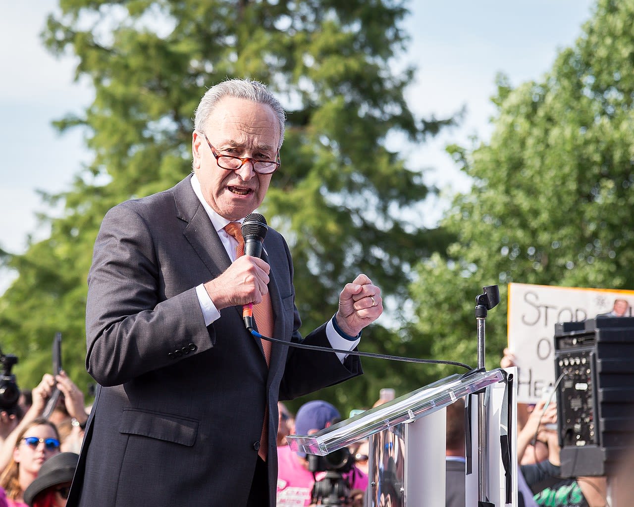 Chuck Schumer slams 'rogue' ICE operations as Democratic demands halt ...