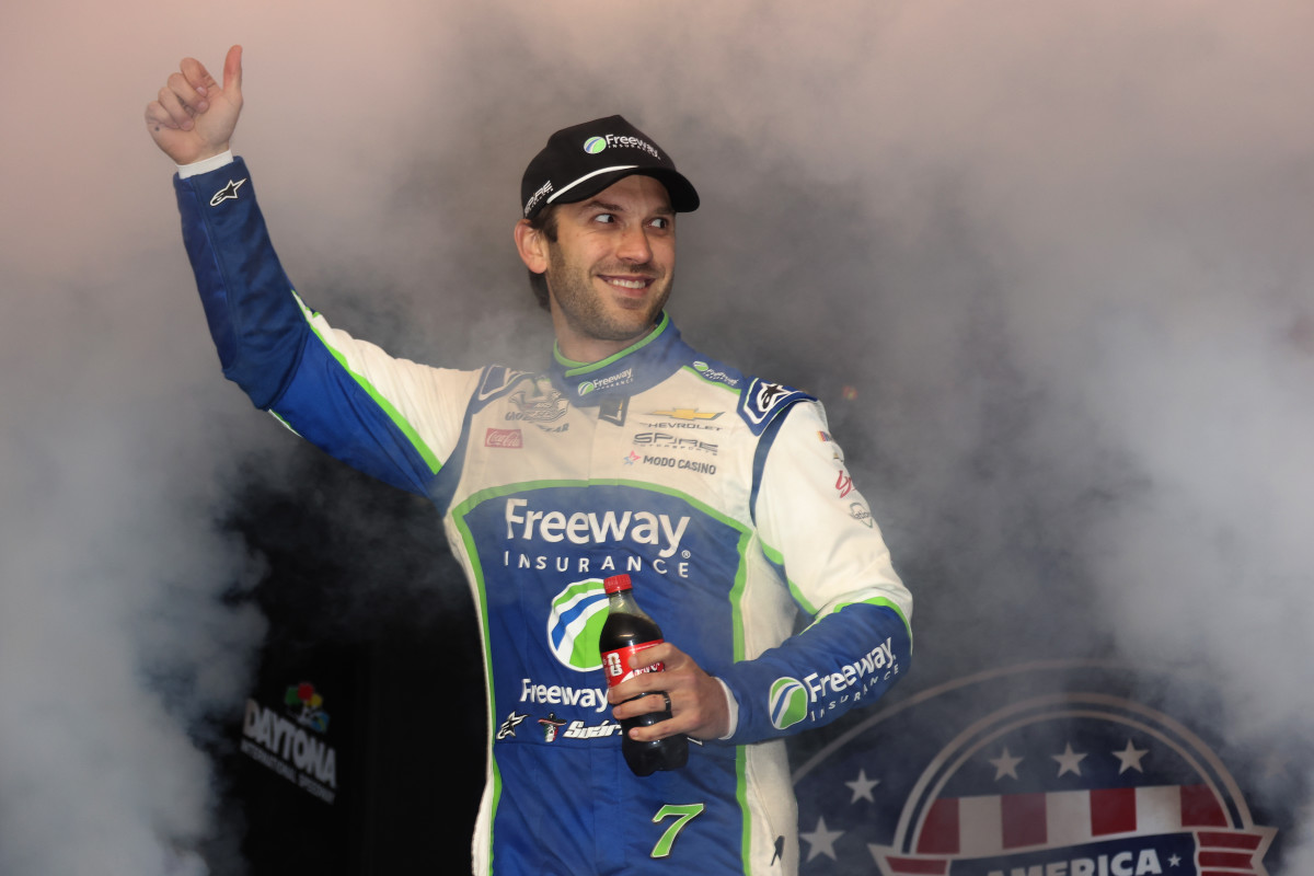 NASCAR reporter calls for 2 fans to be permanently banned after Daytona ...