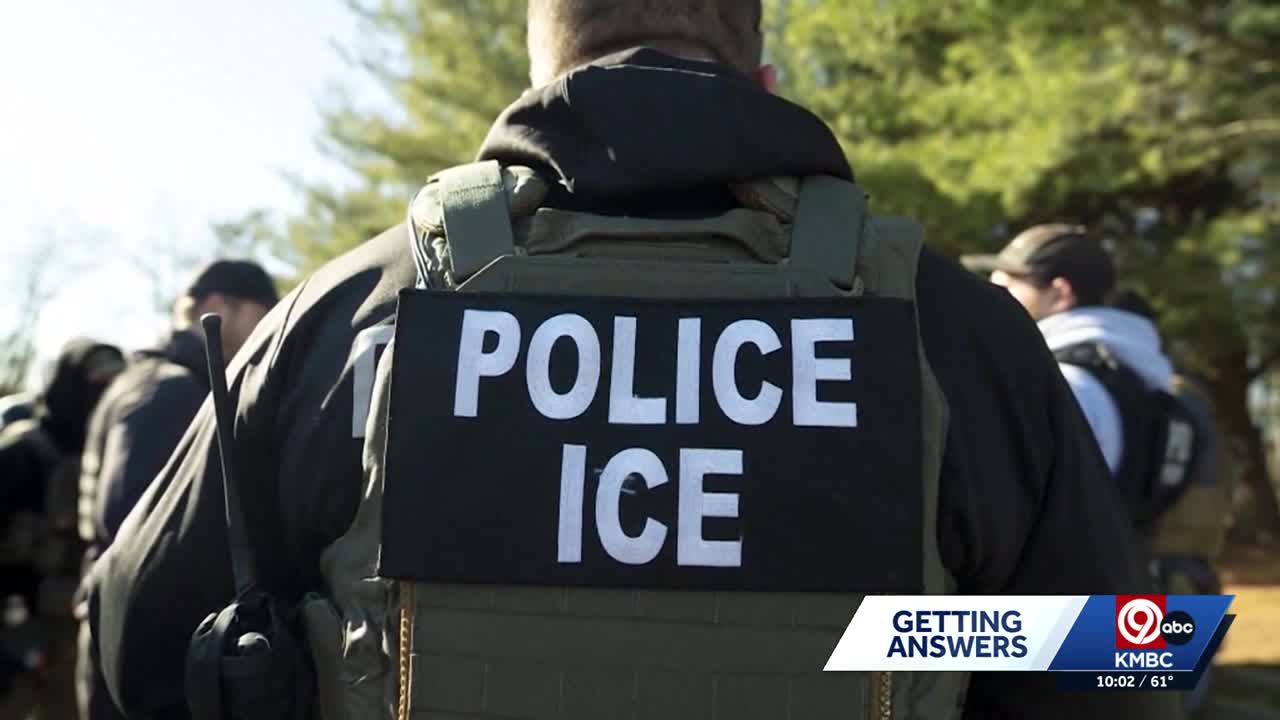 Former FBI agent says federal officers do not need to notify local law ...