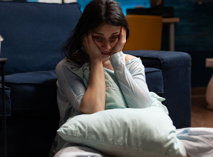 “It Is Quite Sad”: 69 People Who Have Dated Out Of Their League Share How It Turned Out