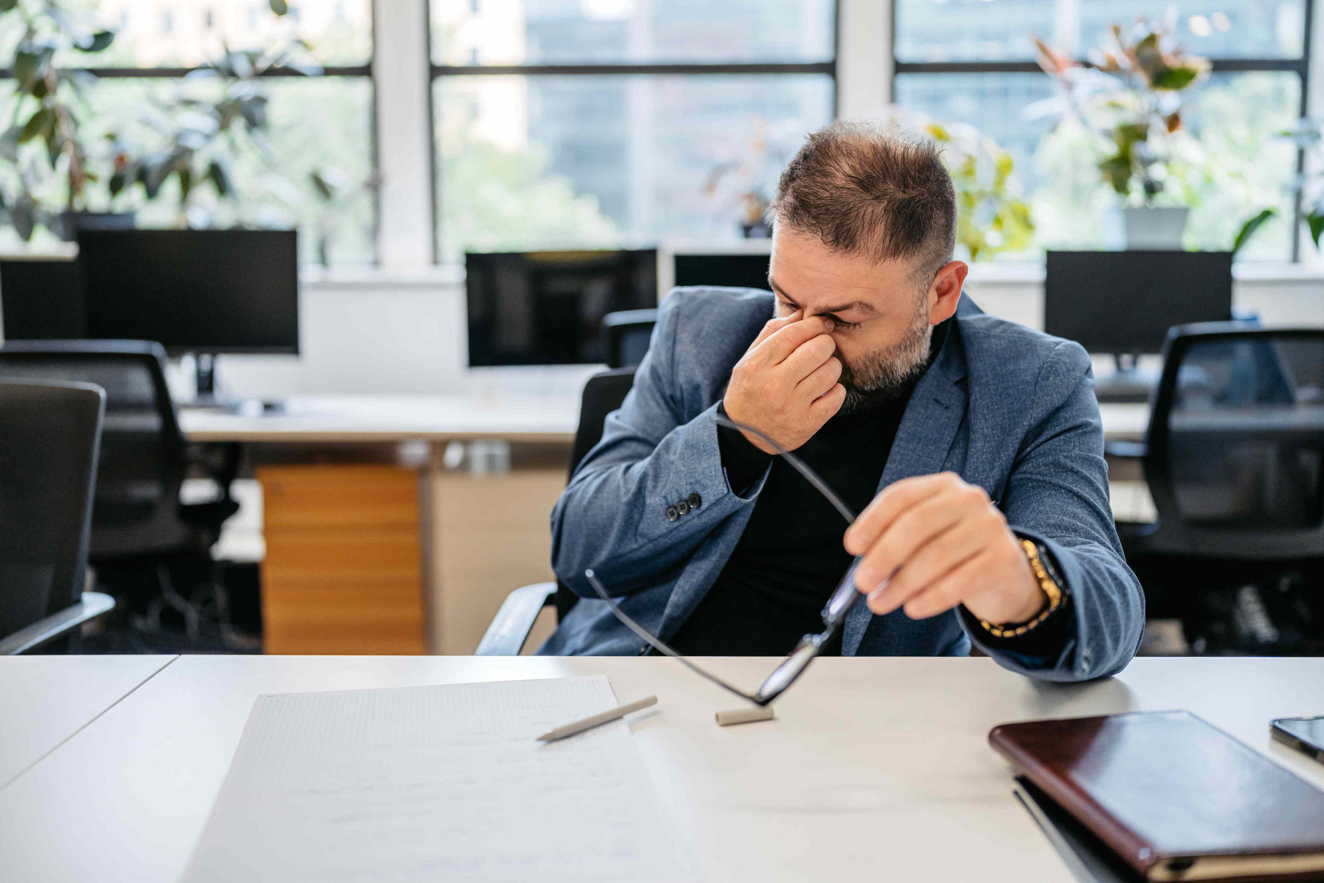 How obstructive sleep apnea affects job performance, focus, and safety