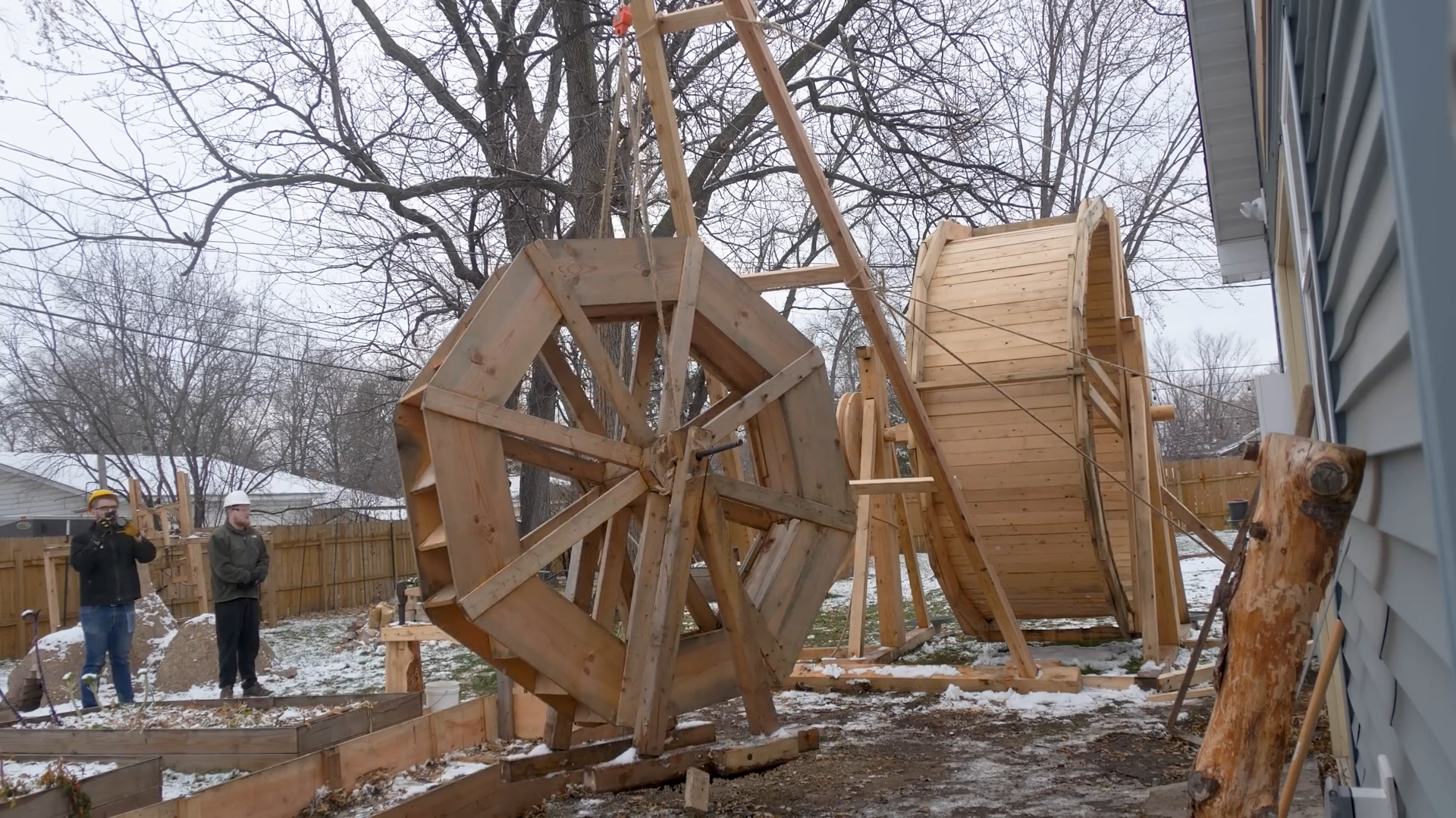 Roman human-powered lifting machines recreated