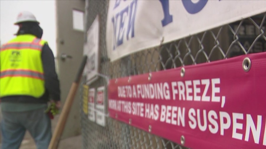 Federal funds unfrozen for Gateway Tunnel as crews look to restart work<br><br>