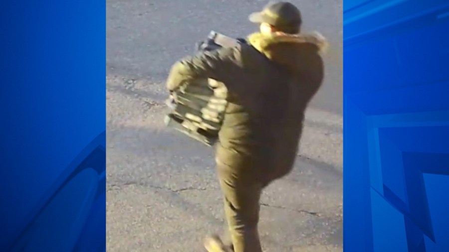 Broomfield police seek suspect accused of stealing nearly $1K worth of ...