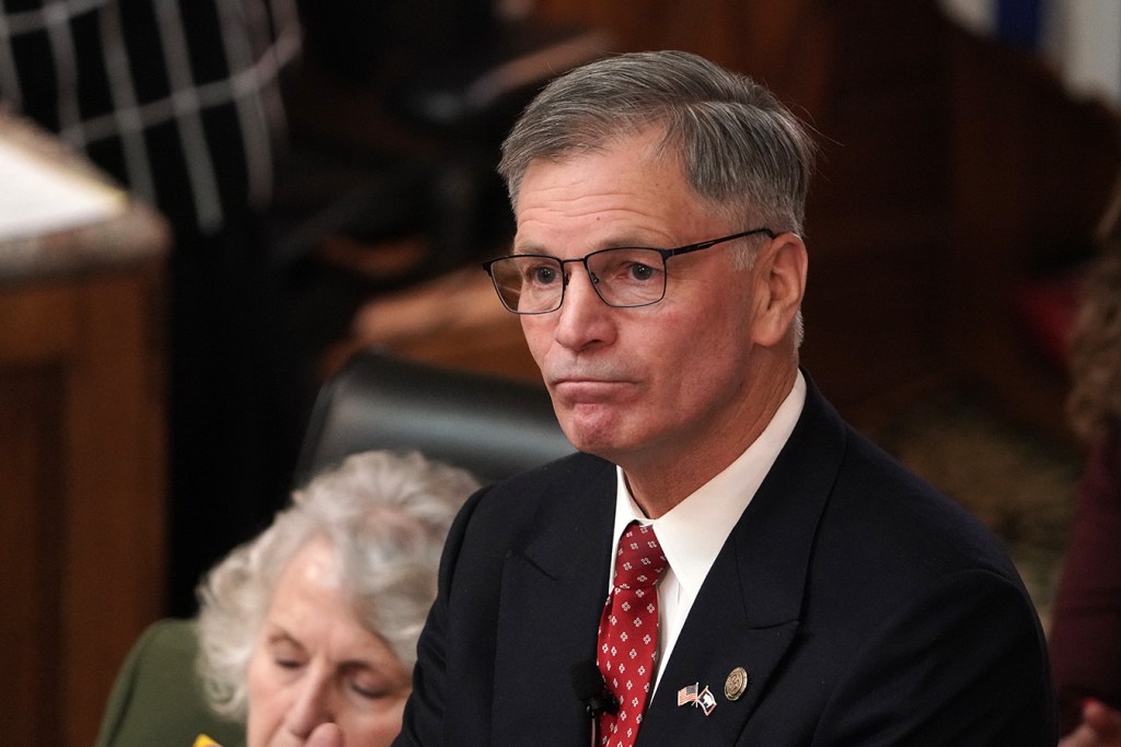 Gov. Mark Gordon bans campaign contributions in state buildings in ...