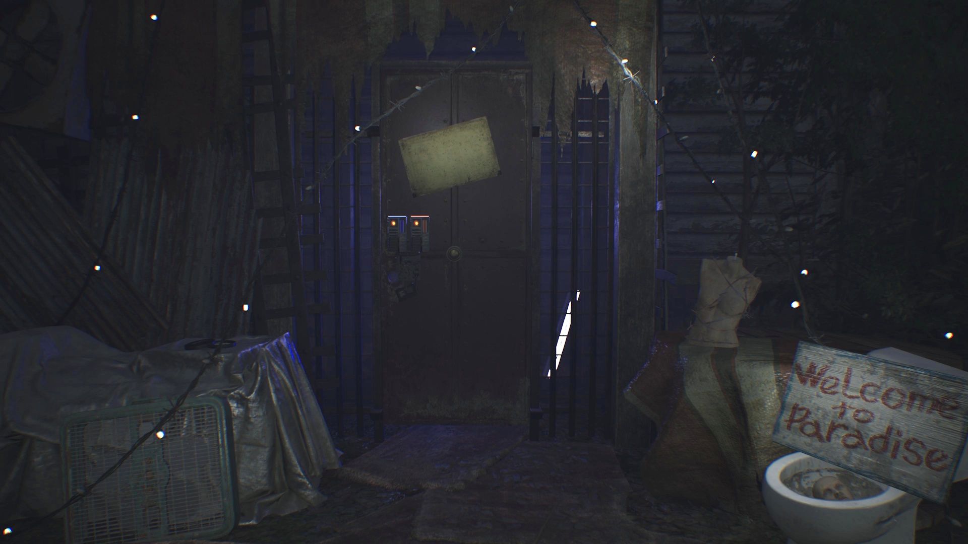 How to find the red and blue key cards in Resident Evil 7