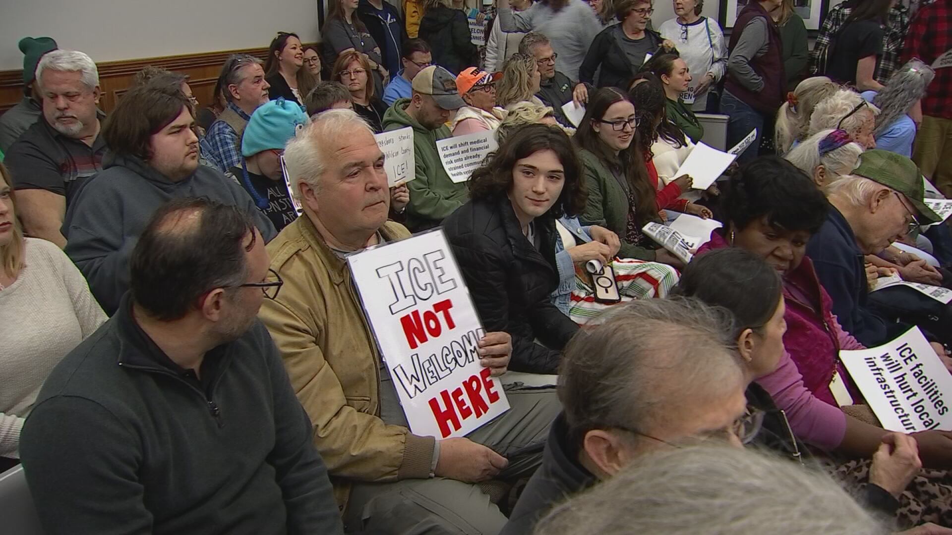 Hundreds speak out in Wilson County after ICE mistakenly says detention ...