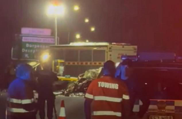 Wild moment speeding truck is 'chased' on wrong side of the road before ...