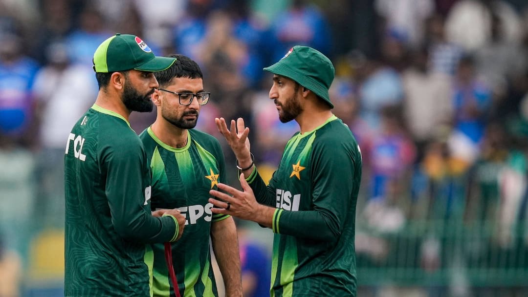 Can Pakistan qualify even if they lose to Namibia? Super 8 ...