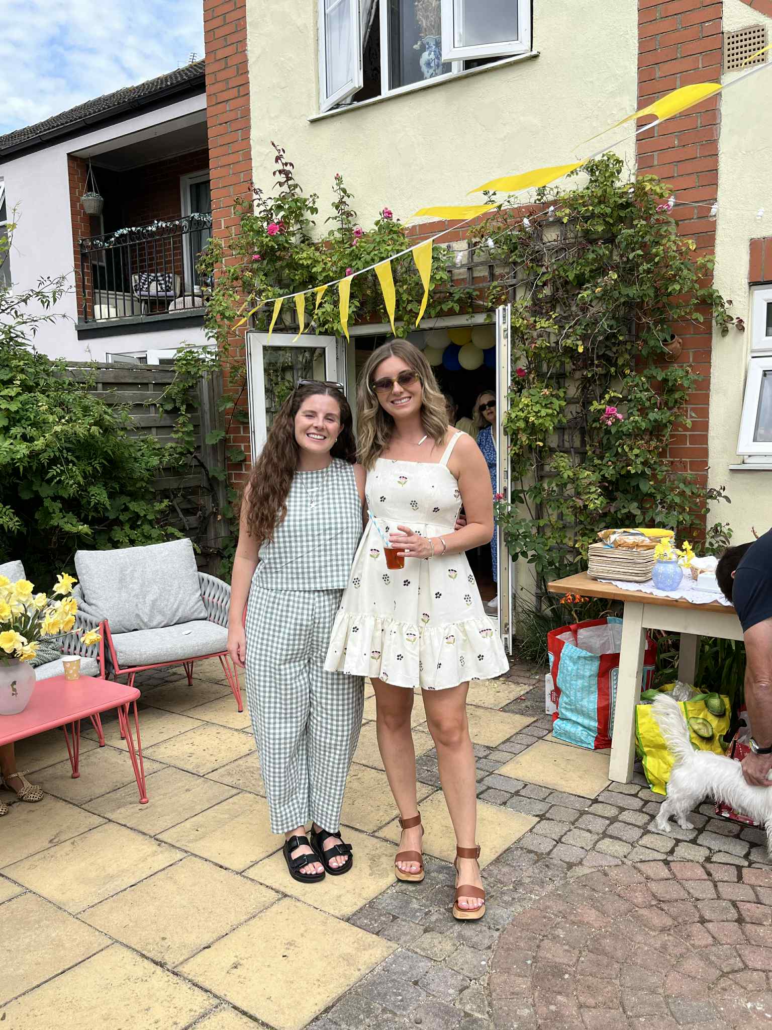 Twin sisters orphaned as parents die from cancer nine months apart