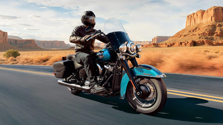 Harley-Davidson Heritage Classic: Perfect for long hauls and highway riding