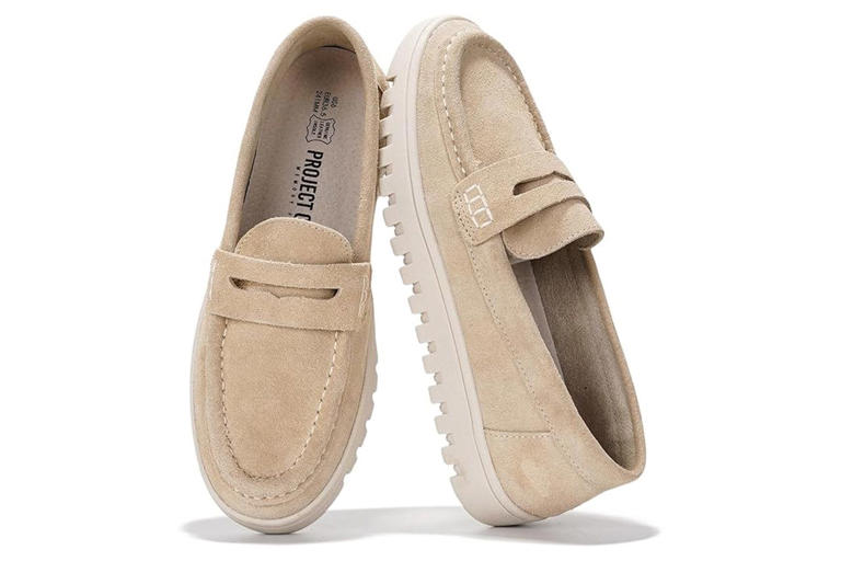 3 podiatrists told me the 10 most comfortable spring shoes for under ...