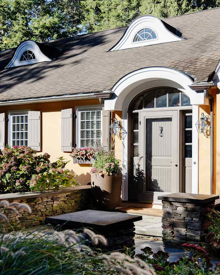 These 12 front door colors will convince you it's time to repaint