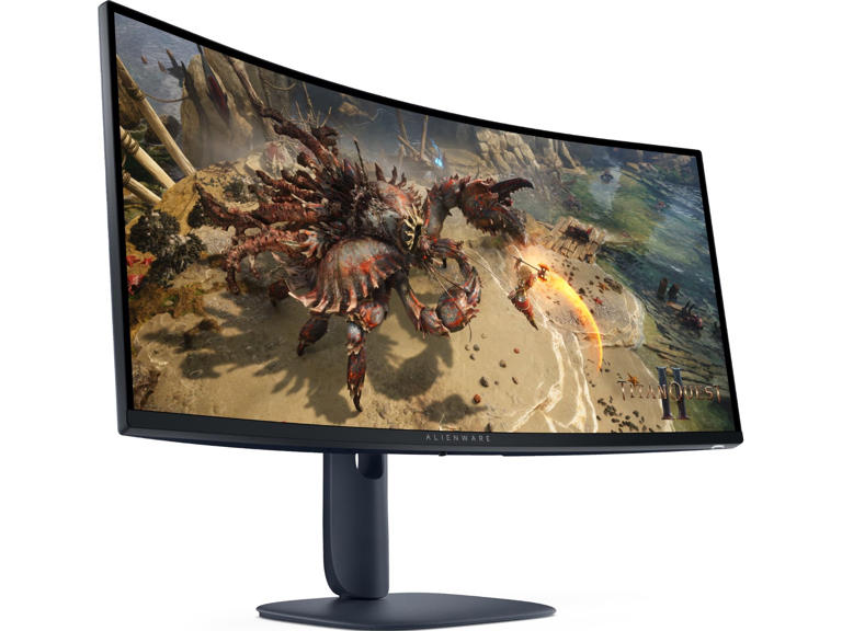 Dell knocks $100 off its $400 34-inch Alienware monitor