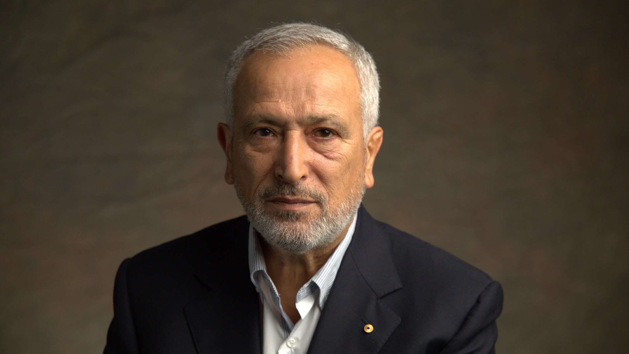 Sydney doctor Jamal Rifi says IS-linked families in Syria should return