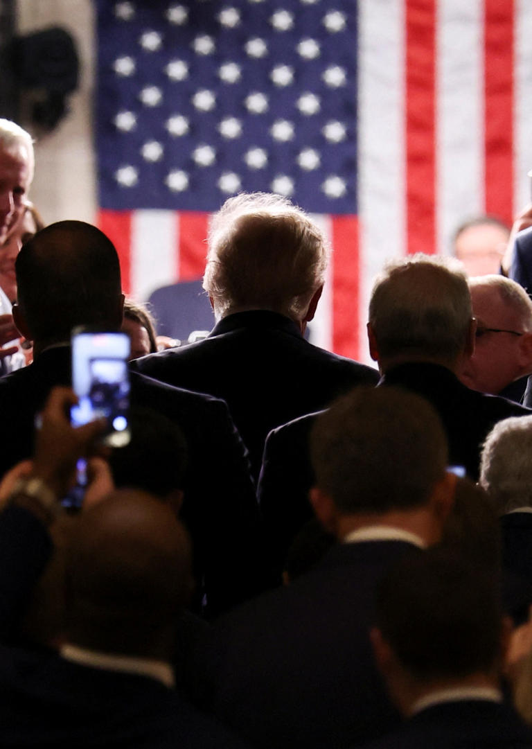 Trump touts economy, immigration policies in State of the Union address