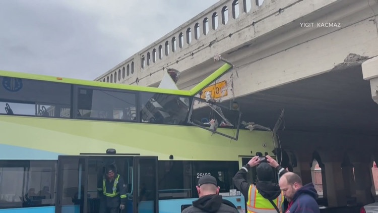 STA driver cited for negligent driving after double-decker bus crash