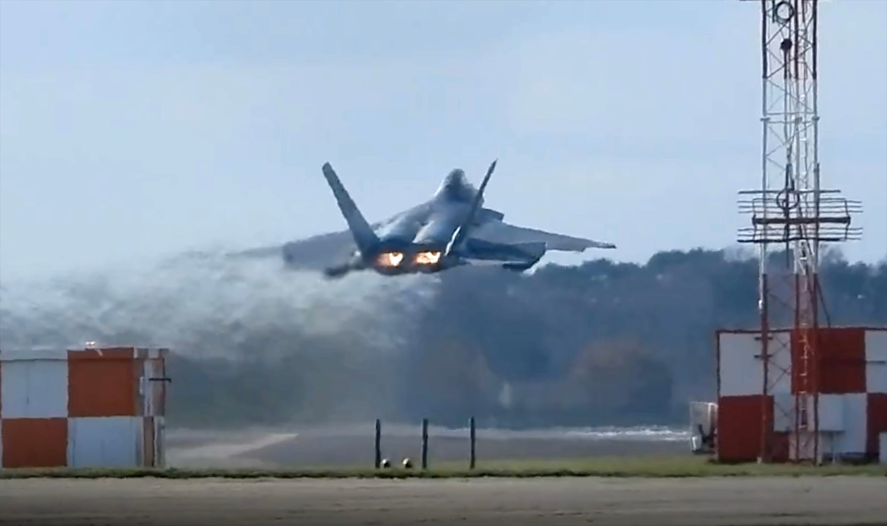 US Air Force stealth fighters land in Israel, official says<br><br>