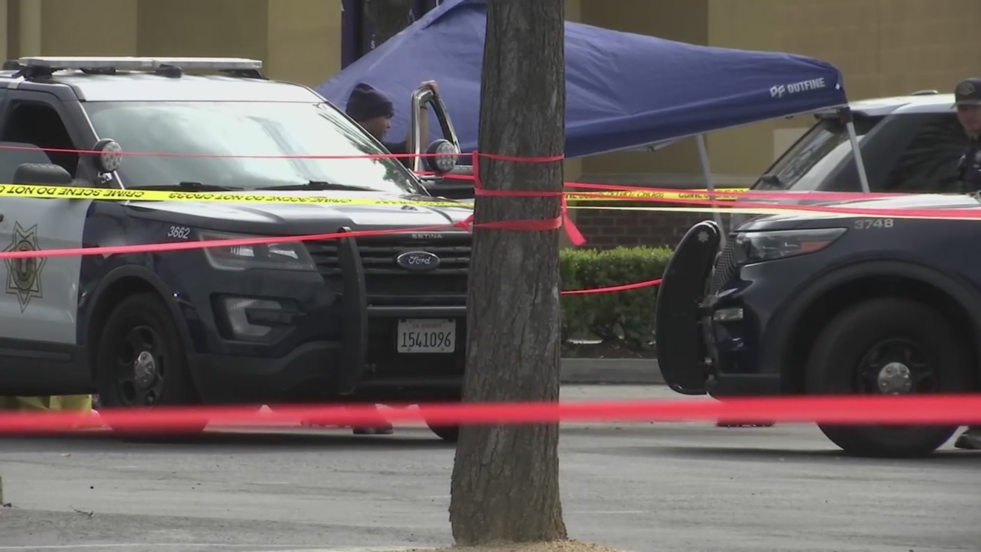 Two people found shot to death in San Jose shopping center