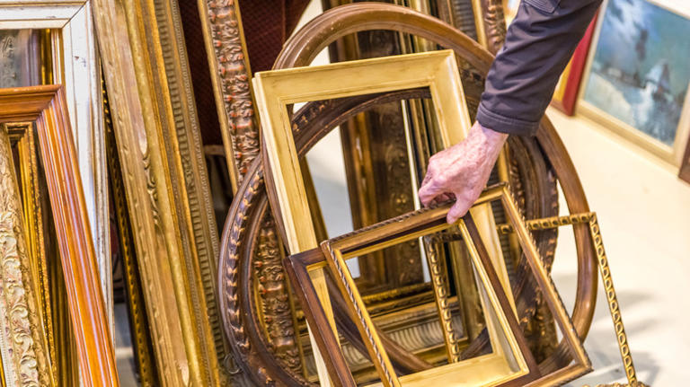 The vintage frame that may turn out to be a valuable thrift store find