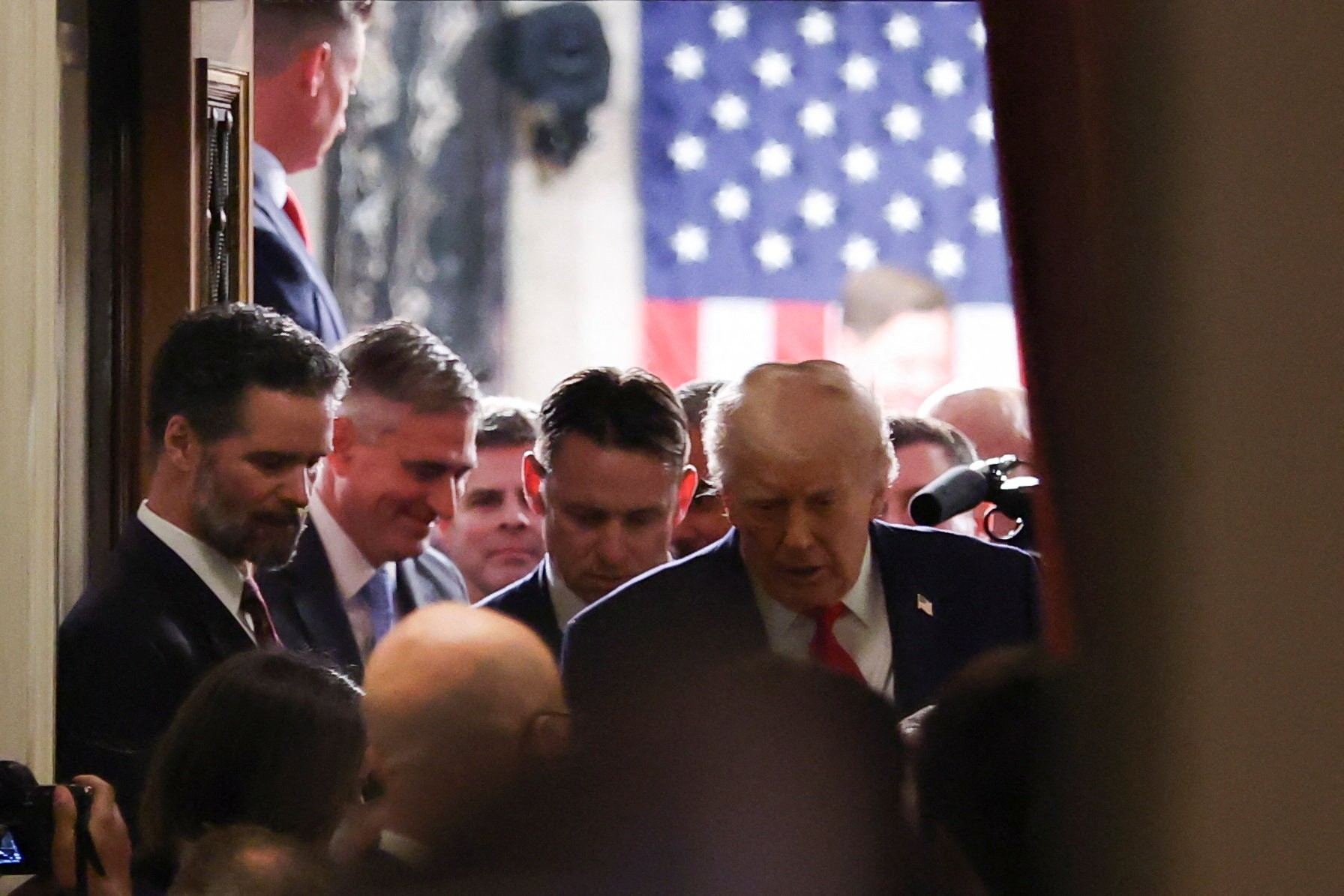 Trump touts economy, immigration policies in State of the Union address