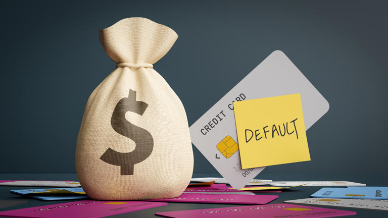 UBS hikes worst-case private credit default view to 15% on AI fears