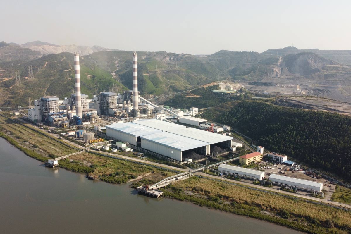 Khởi tố, tạm giam Phó Tổng Giám đốc Công ty CP Nhiệt điện Quảng Ninh