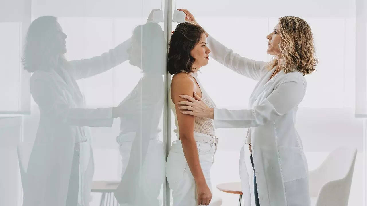 Your height changes daily: Why you are taller in the morning and ...