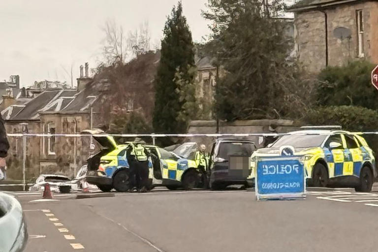 Edinburgh police car 'involved in crash' as road taped off and buses ...