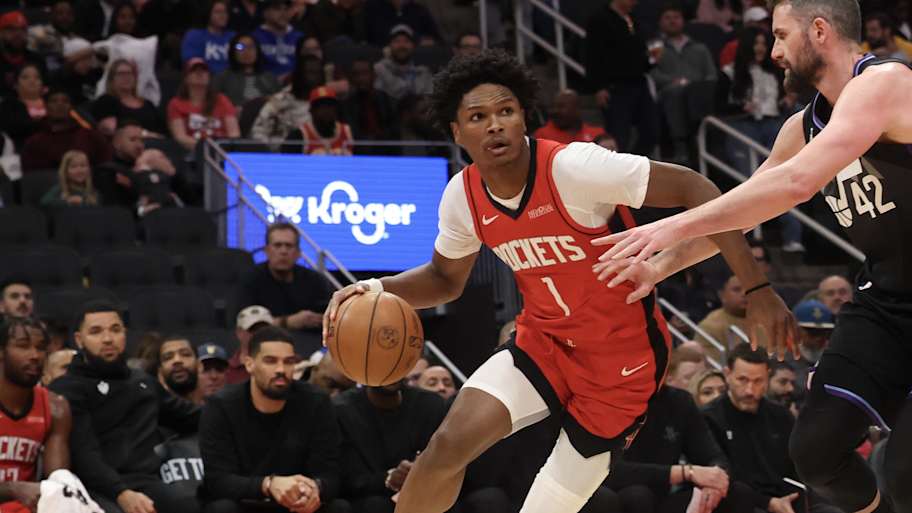 Houston Rockets star guard suffers quad injury