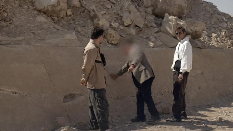 Tour guide arrested in Egypt after viral video shows him 'sketching' on ...
