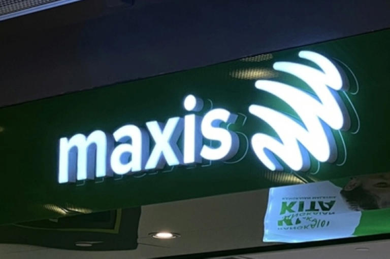 Maxis launches AI-powered firewall to block scam calls and SMS on its ...