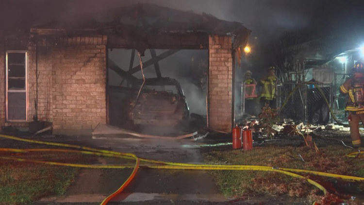 Woman injured after flames rip through southwest Houston home