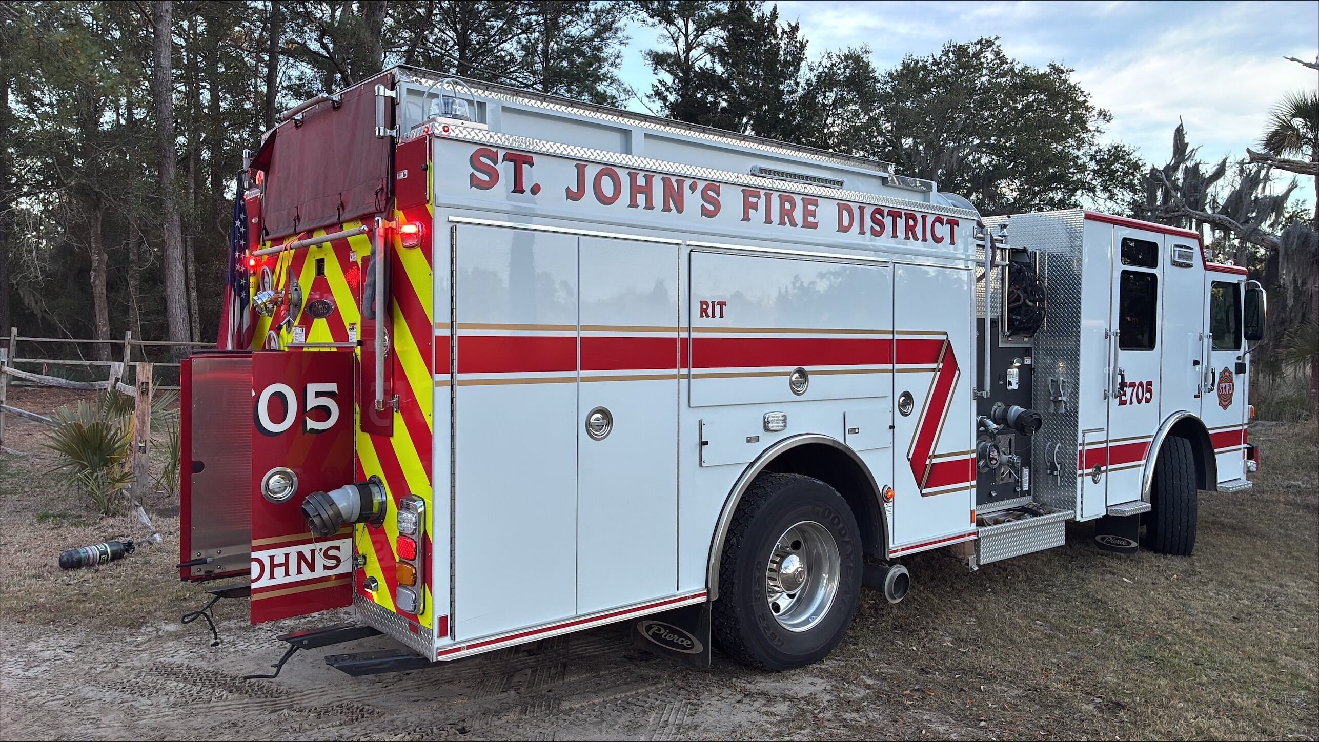 Crews continue to monitor brush fire on Johns Island