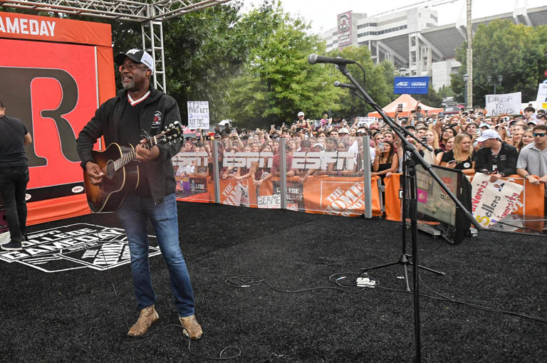 Why South Carolina is having a Darius Rucker concert instead of spring ...