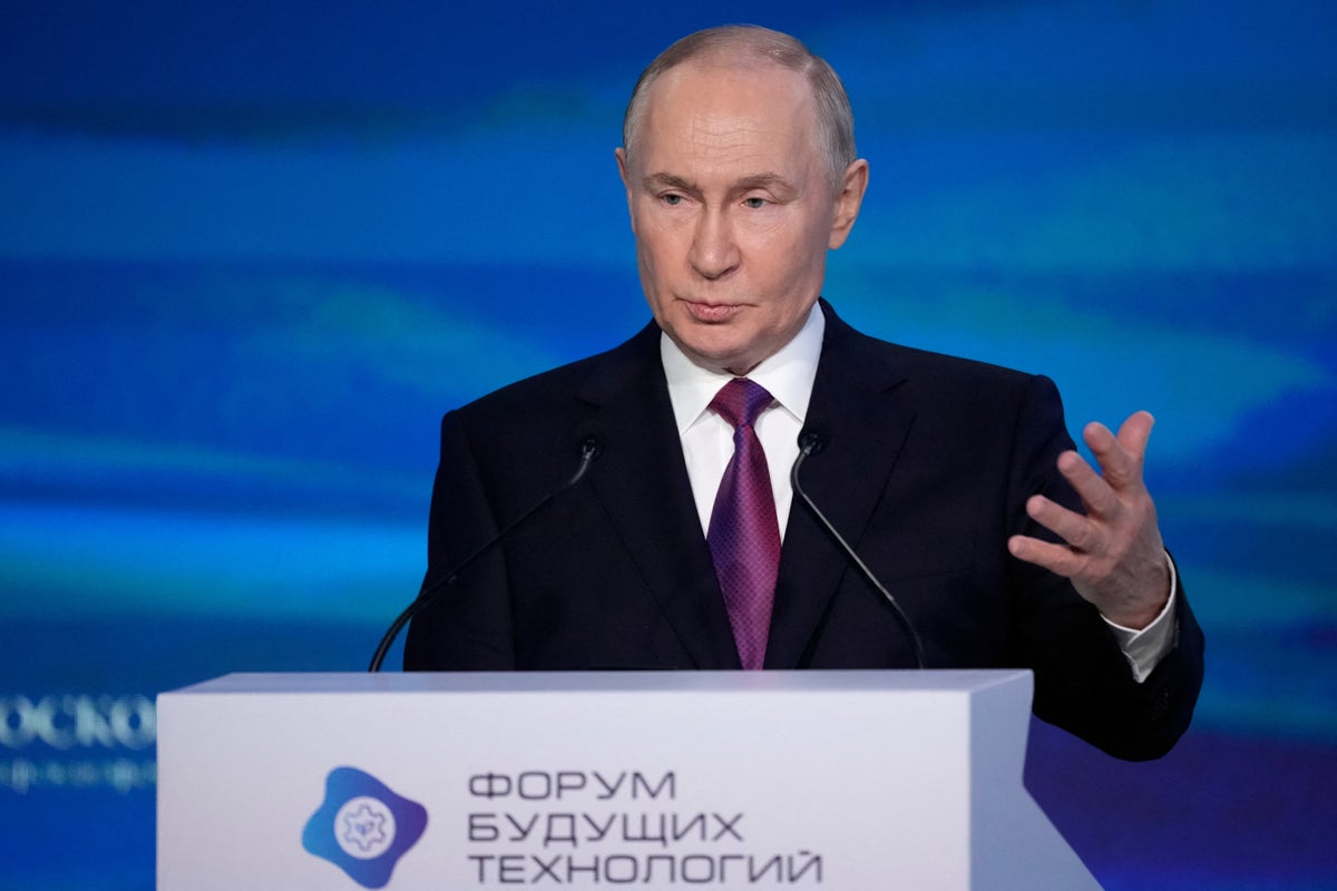 Ukraine live: Trump approves Putin-Zelensky meet for peace talks