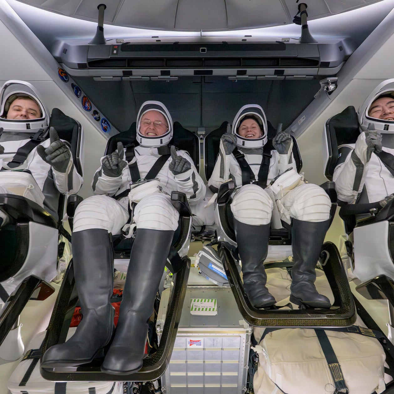 Mike Fincke reveals he was the astronaut who had medical issue on the ISS<br><br>