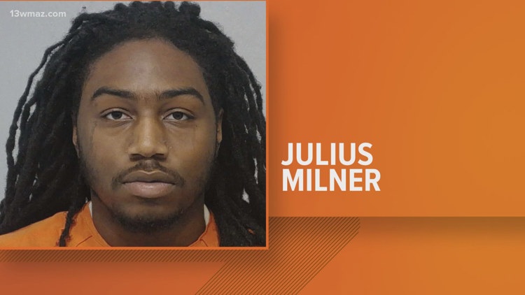 Man charged in weekend triple homicide hospitlized after fight in Bibb ...