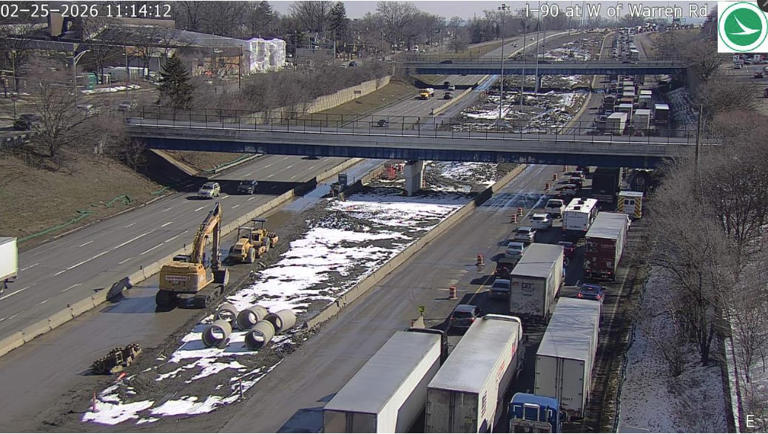 Lanes reopen after crash on I-90 East caused lane closures, delays
