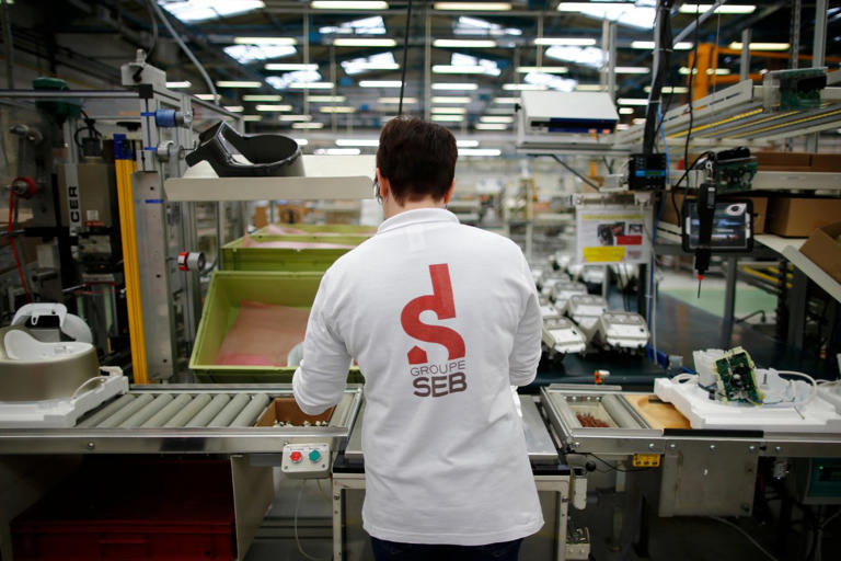 Tefal pan-maker Groupe SEB to cut 7% of jobs, citing AI gains