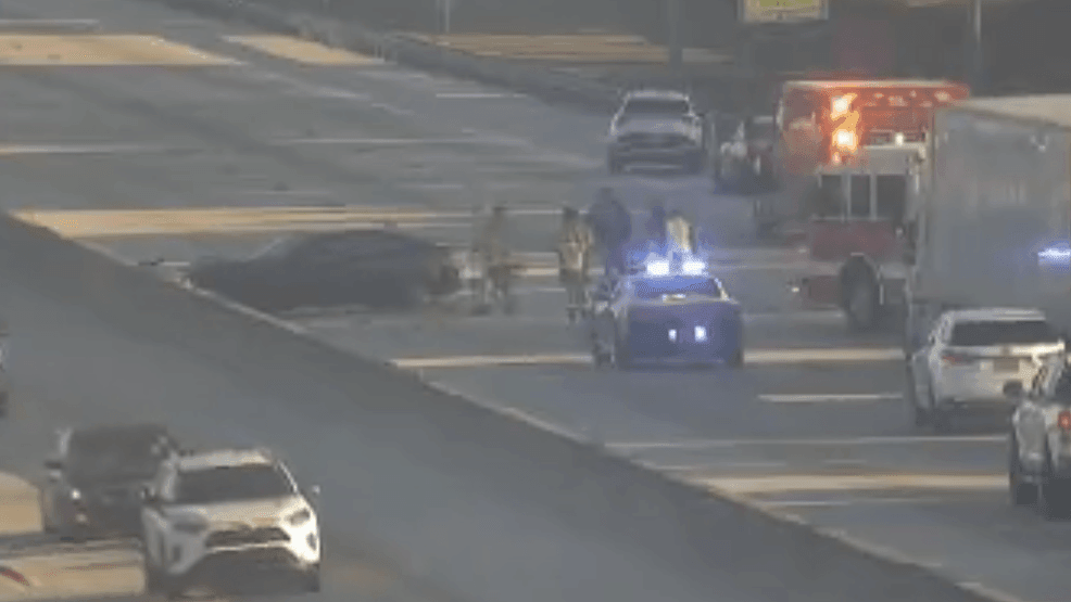 Lanes reopen on northbound Turnpike in Delray Beach after crash
