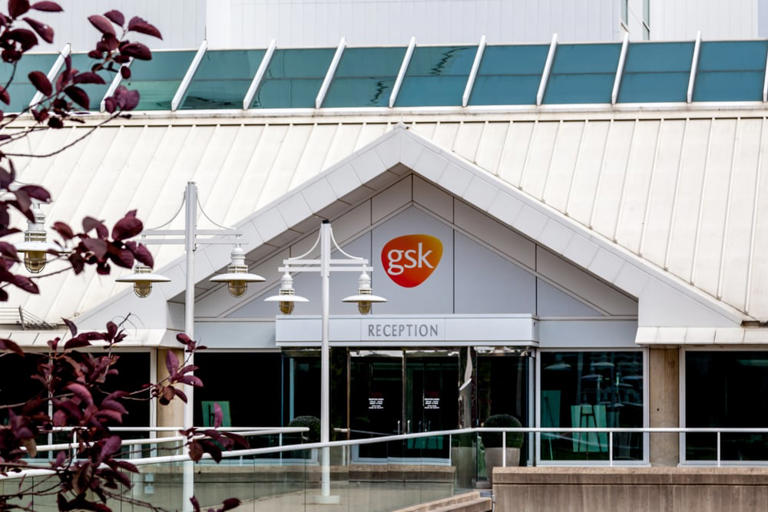 GSK expands pipeline with $950 million pulmonary hypertension power play
