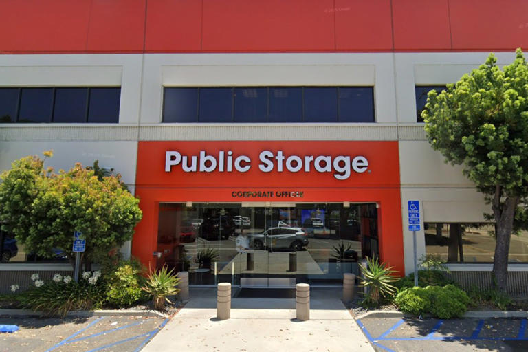 Storage giant is latest big company to flee California in blow to ...